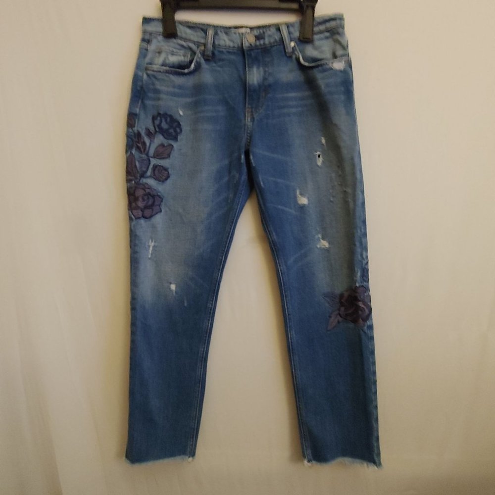 Ei8ht Dreams Womens Blue Floral Embroidery Unhemmed Distressed Denim Jeans 28
